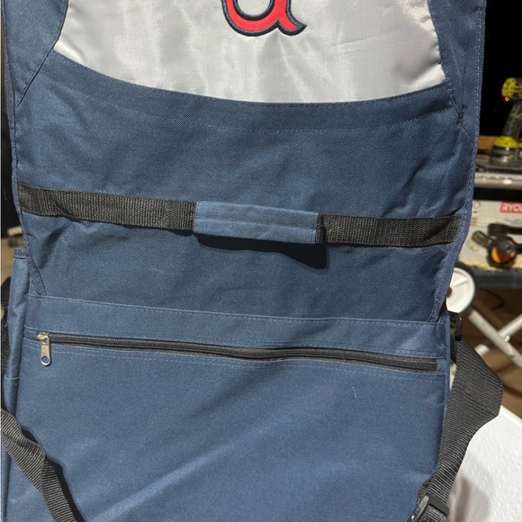 MLB BASEBALL BOSTON RED SOX SHOULDER STRAP LAP TOP - Picture 4 of 4